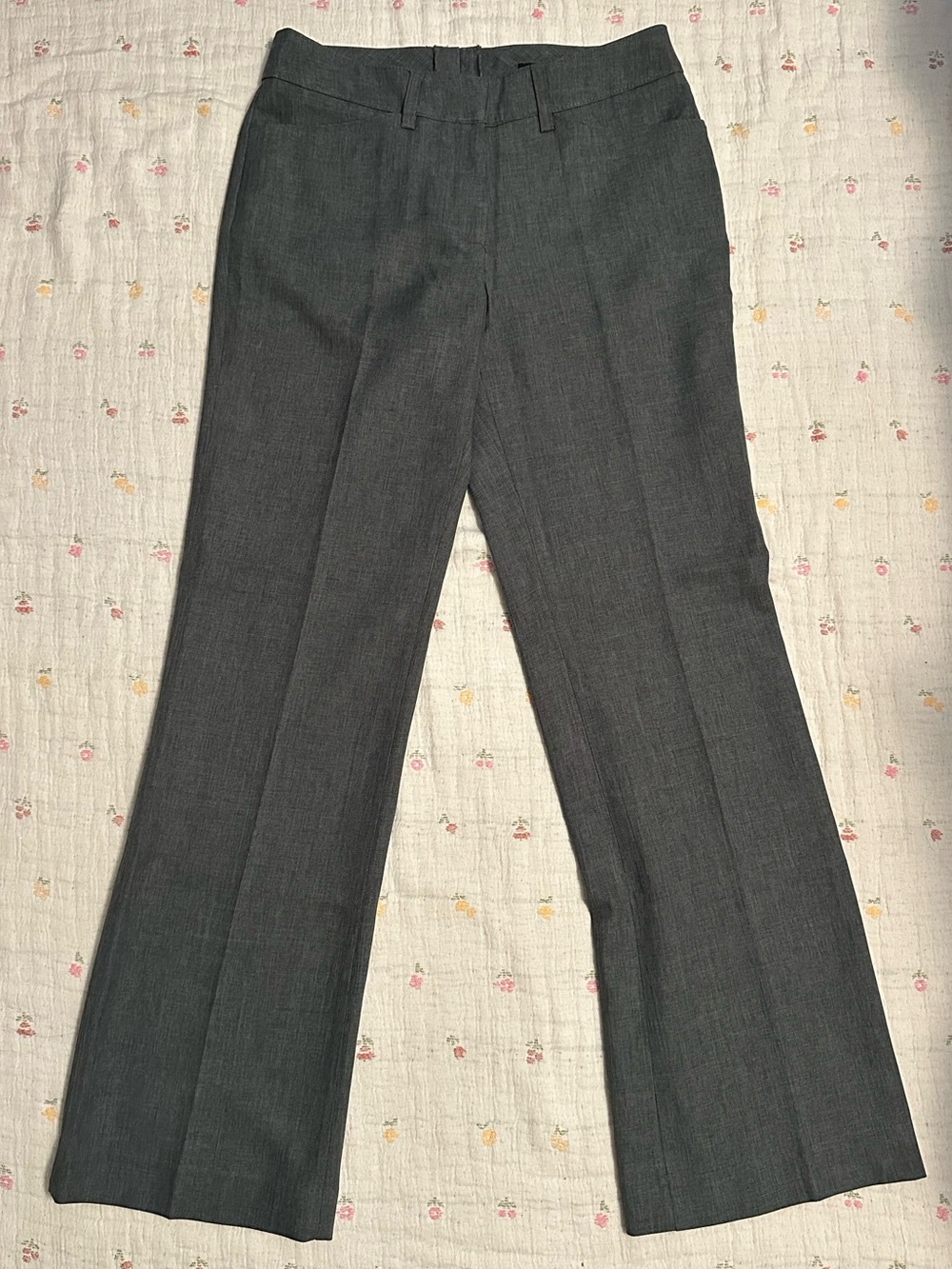 H&M Women’s Size 8 Classic Gray Dress Style Pants
